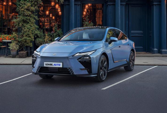 Lexus ES: elegante sedan klaar voor het elektrische tijdperk