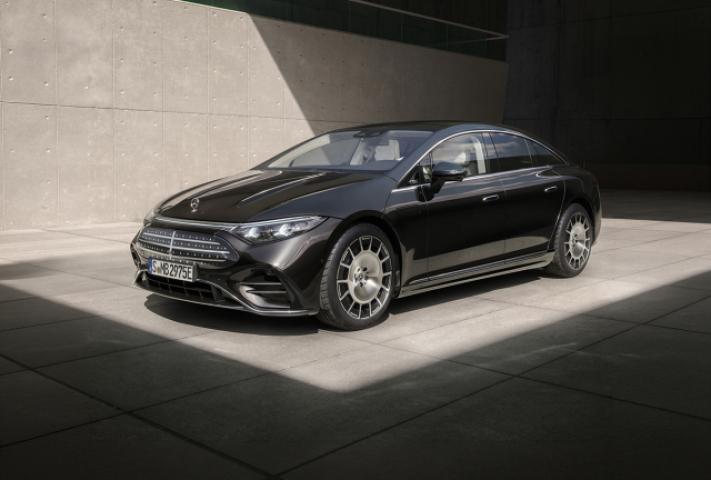 Nieuwe Mercedes-Benz EQS: verder, slimmer en luxer