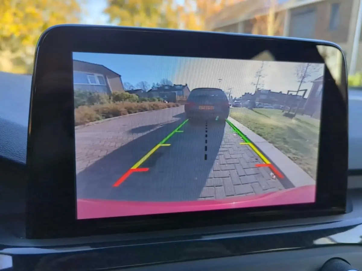 1.0 EcoBoost Hybrid ST Line Business NL AUTO | CAMERA | CARPLAY |