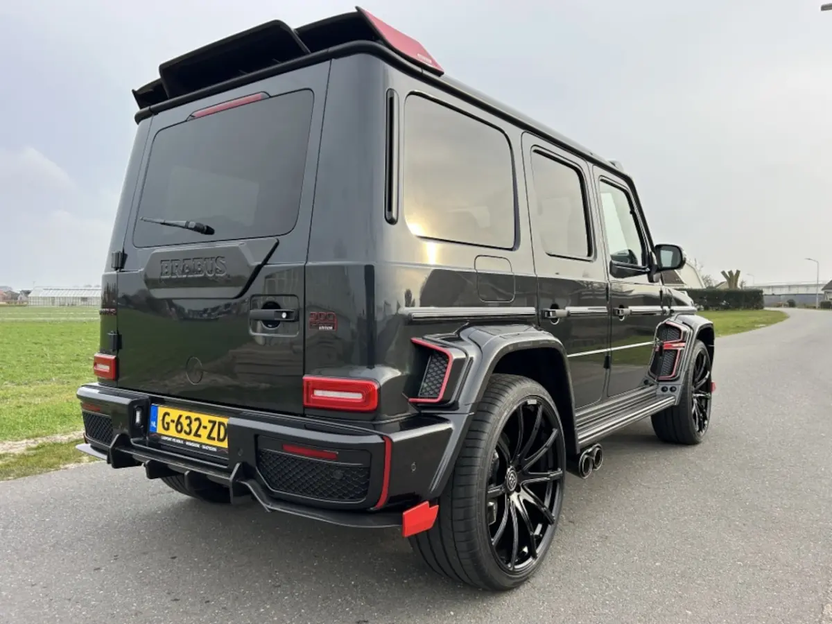 63 BRABUS ROCKET 900 Manufactur BOMVOL â