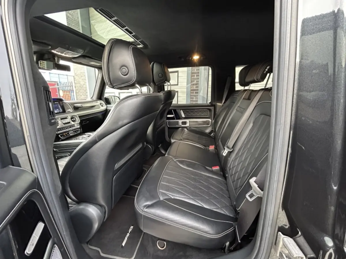 63 BRABUS ROCKET 900 Manufactur BOMVOL â
