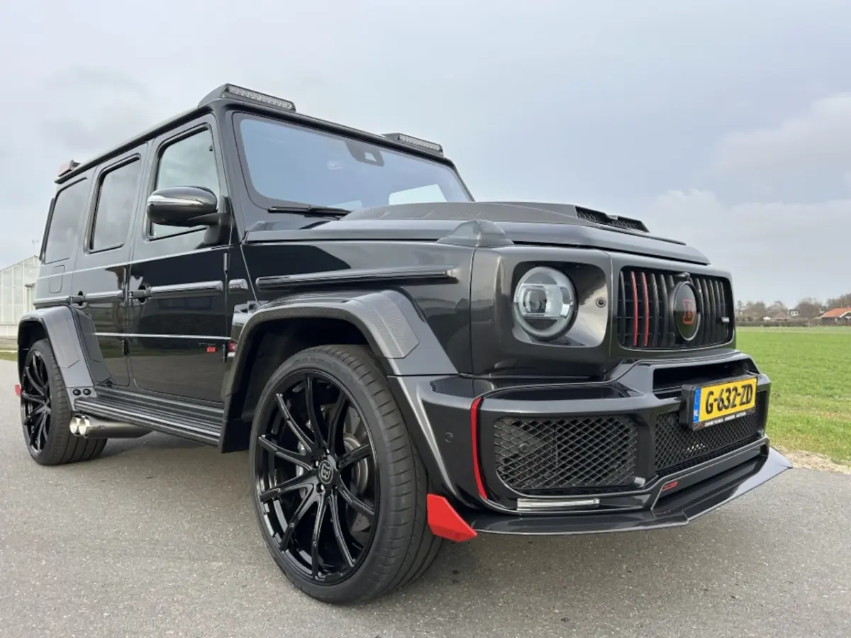 63 BRABUS ROCKET 900 Manufactur BOMVOL â
