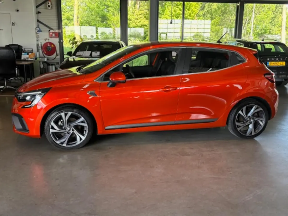 1.6 E-Tech Hybrid E-140 R.S Line