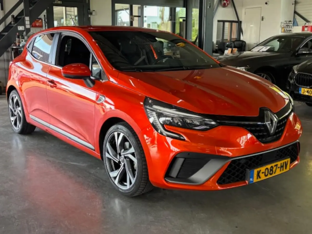 1.6 E-Tech Hybrid E-140 R.S Line