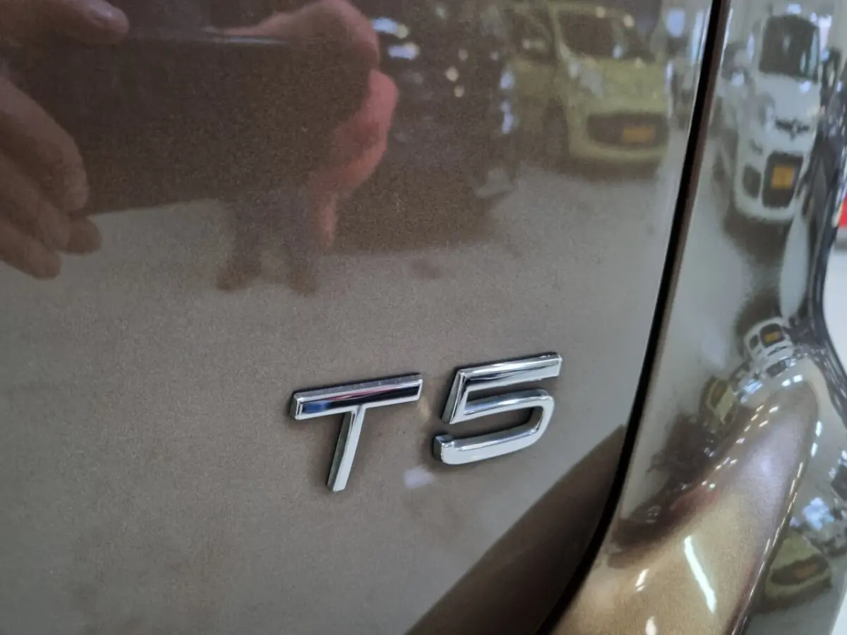 2.0 T5 FWD Polar+ âSUPER MOOI âGOED VEZORGD âTREKHAAK