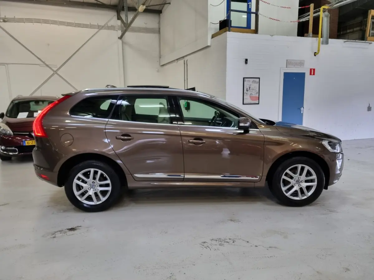 2.0 T5 FWD Polar+ âSUPER MOOI âGOED VEZORGD âTREKHAAK
