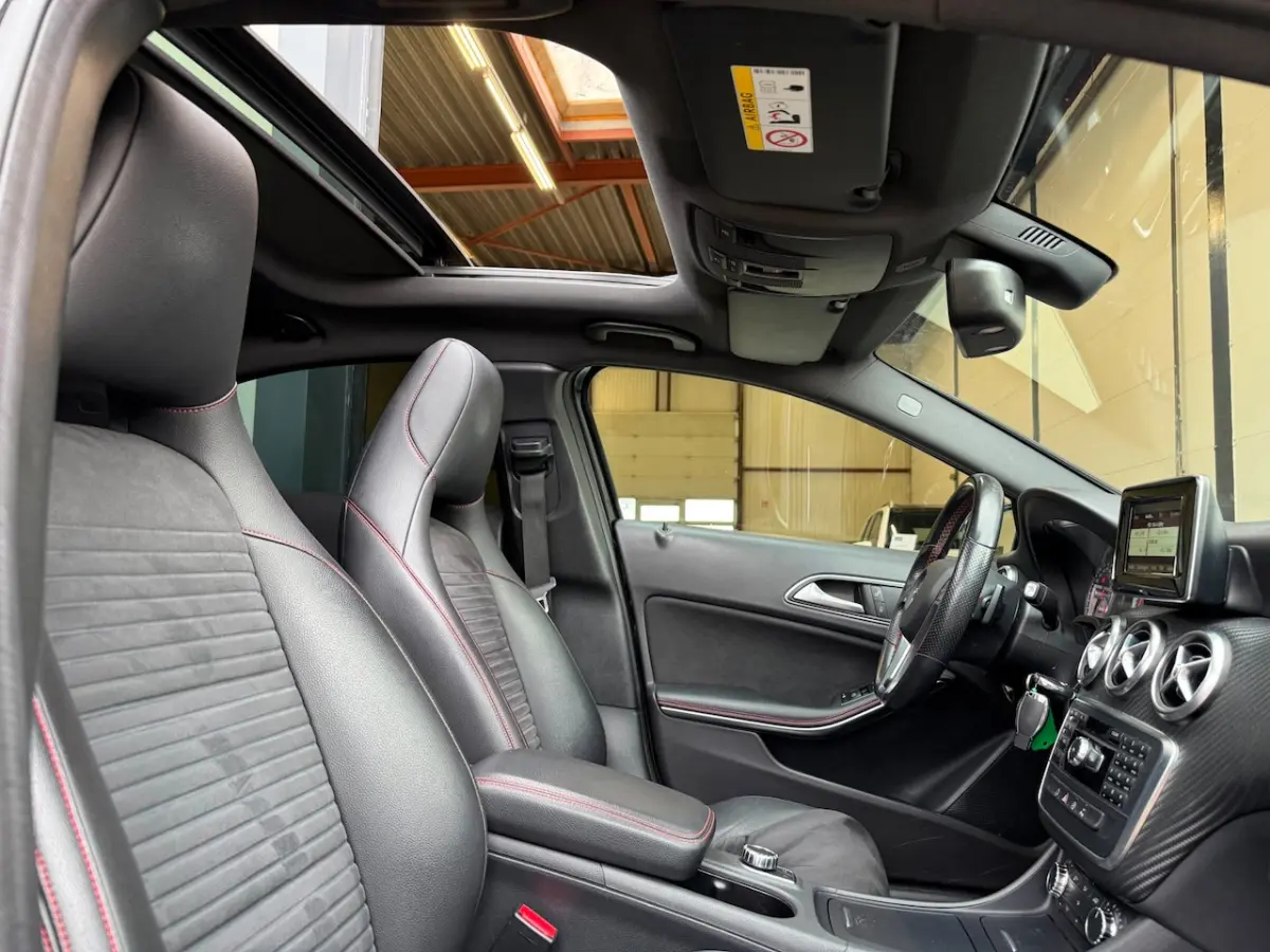 180 AMG-Line Panoramadak|CARPLAY|APK