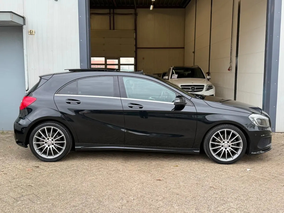180 AMG-Line Panoramadak|CARPLAY|APK