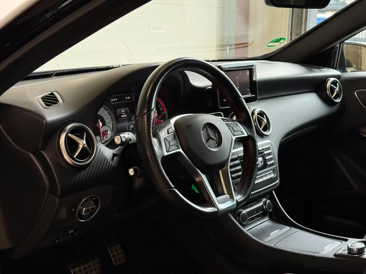 180 AMG-Line Panoramadak|CARPLAY|APK