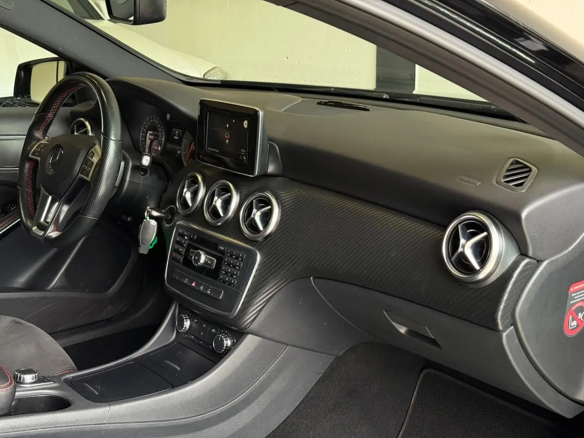 180 AMG-Line Panoramadak|CARPLAY|APK