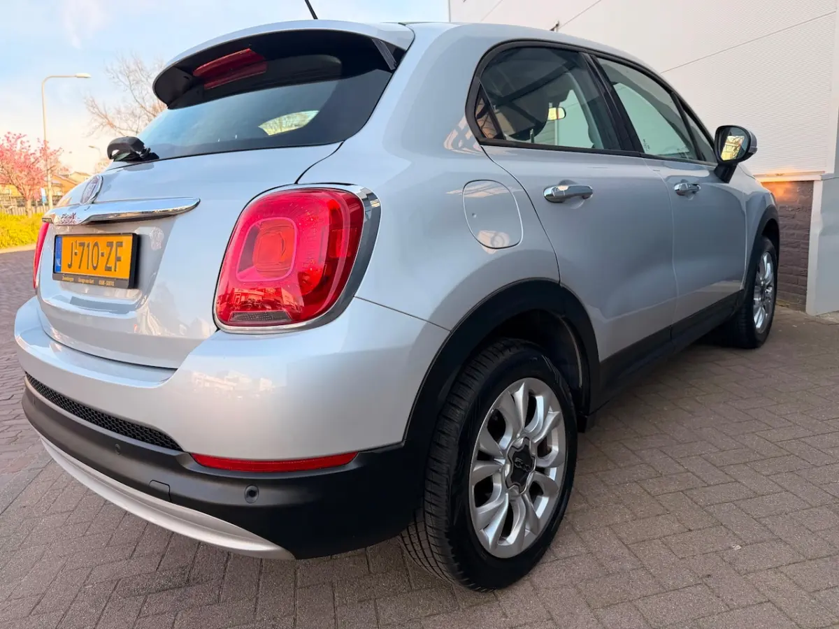 1.6 PopStar/Navi/Keyless/Cruise-c/Climate-c/Pdc/Bluetooth/Goed-ondehouden