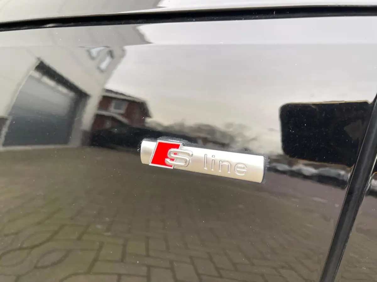 1.4 TFSI Sport S line black edition/Leder/Navi/Keyless entry-Go