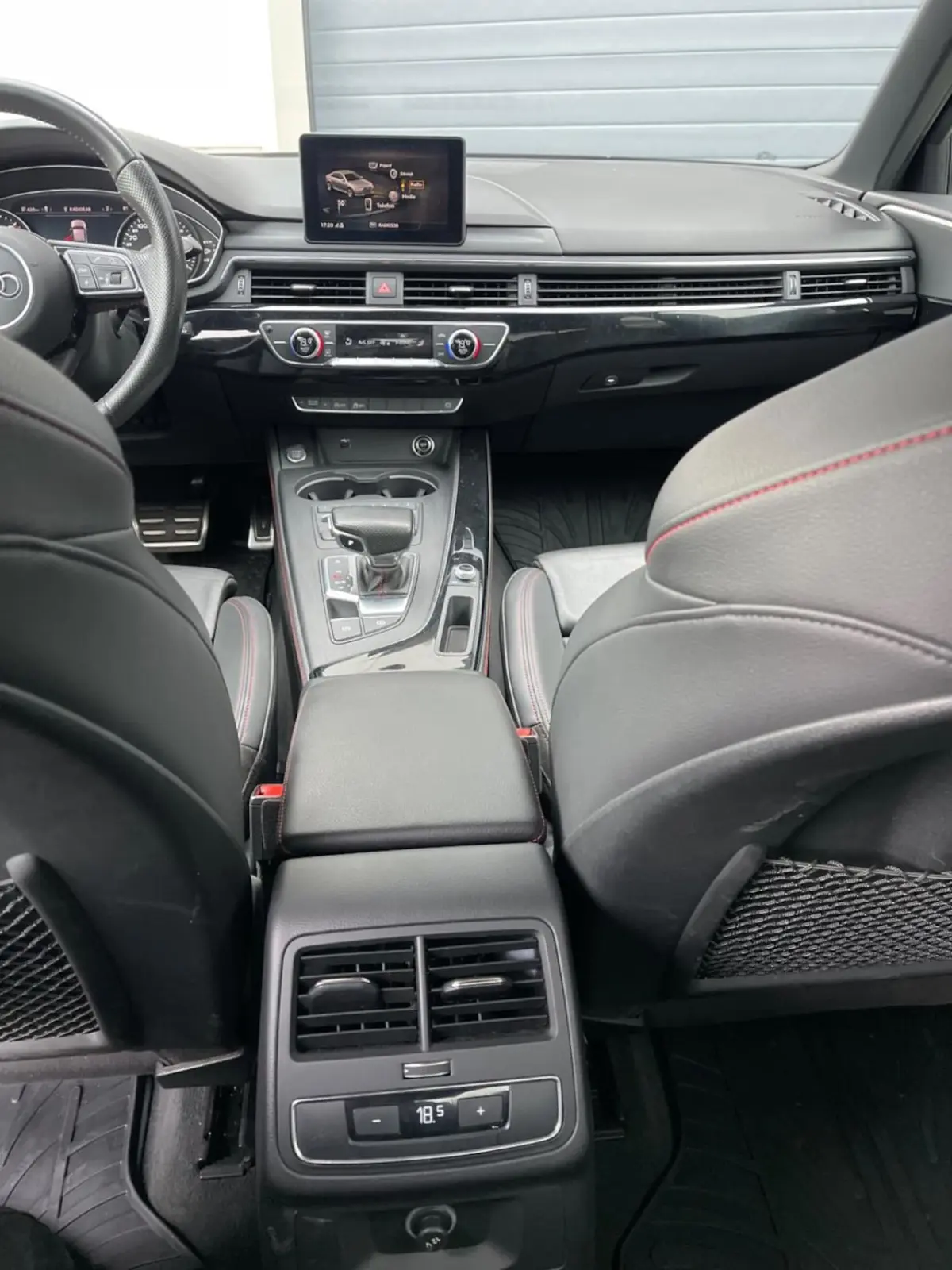 1.4 TFSI Sport S line black edition/Leder/Navi/Keyless entry-Go