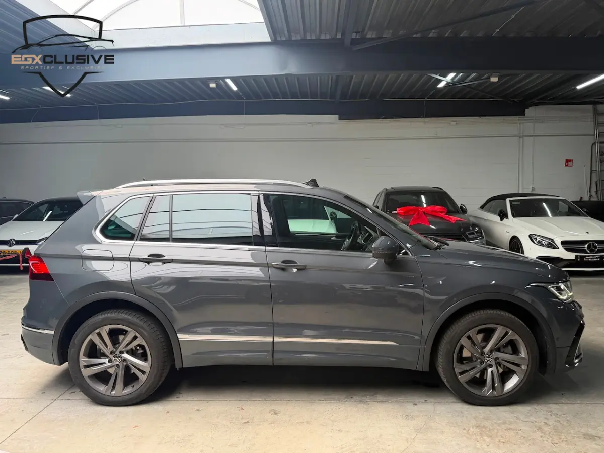 1.4 TSI eHybrid R-Line Business+ Pano / Massage / 360Cam