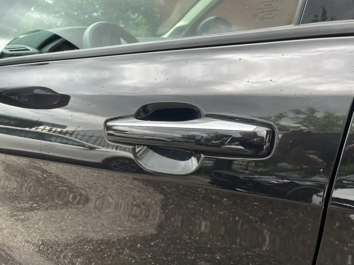 1.5 // INFINITY SOUND // SCHUIF-KANTELDAK // NAVI+CARPLAY // ELEK. ACHTERKLEP // ADAPTIVE