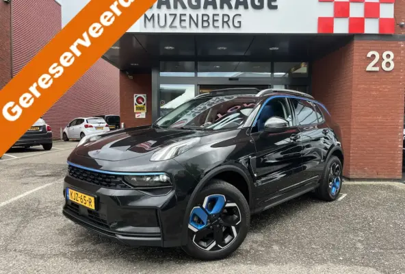 1.5 // INFINITY SOUND // SCHUIF-KANTELDAK // NAVI+CARPLAY // ELEK. ACHTERKLEP // ADAPTIVE