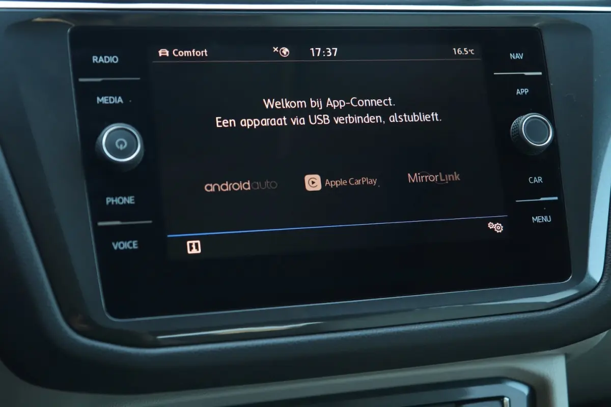 2.0 TSI 4Motion Highline 7p. / PANODAK / VIRTUAL / ACC / CARPLAY