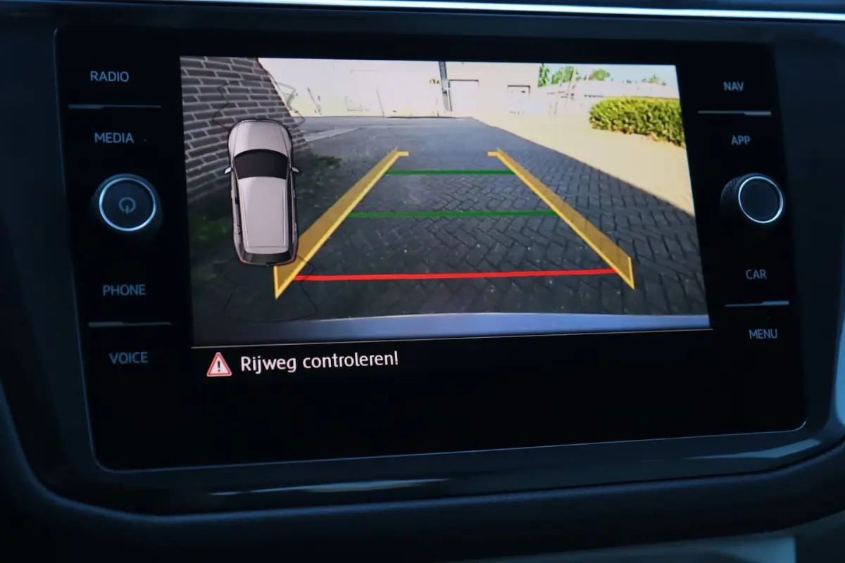2.0 TSI 4Motion Highline 7p. / PANODAK / VIRTUAL / ACC / CARPLAY