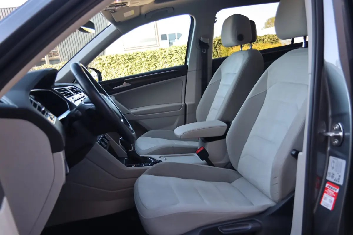 2.0 TSI 4Motion Highline 7p. / PANODAK / VIRTUAL / ACC / CARPLAY