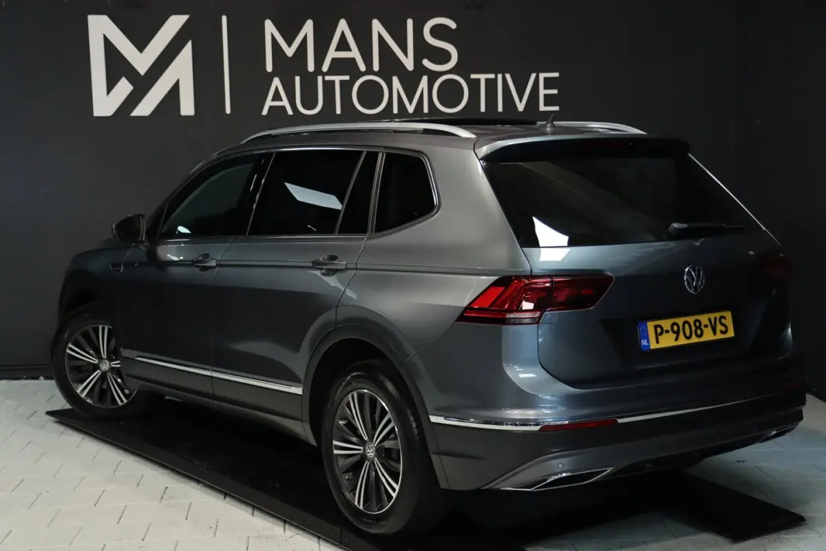 2.0 TSI 4Motion Highline 7p. / PANODAK / VIRTUAL / ACC / CARPLAY