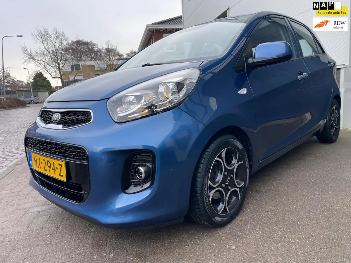 1.0 CVVT DynamicLine/Cruise-c/Climate-c/Dealer-onderhouden/Mooie auto/Bluetooth