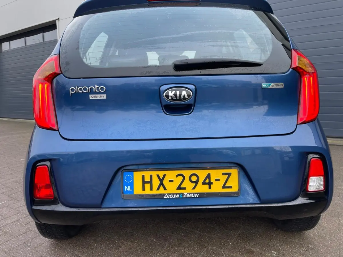 1.0 CVVT DynamicLine/Cruise-c/Climate-c/Dealer-onderhouden/Mooie auto/Bluetooth