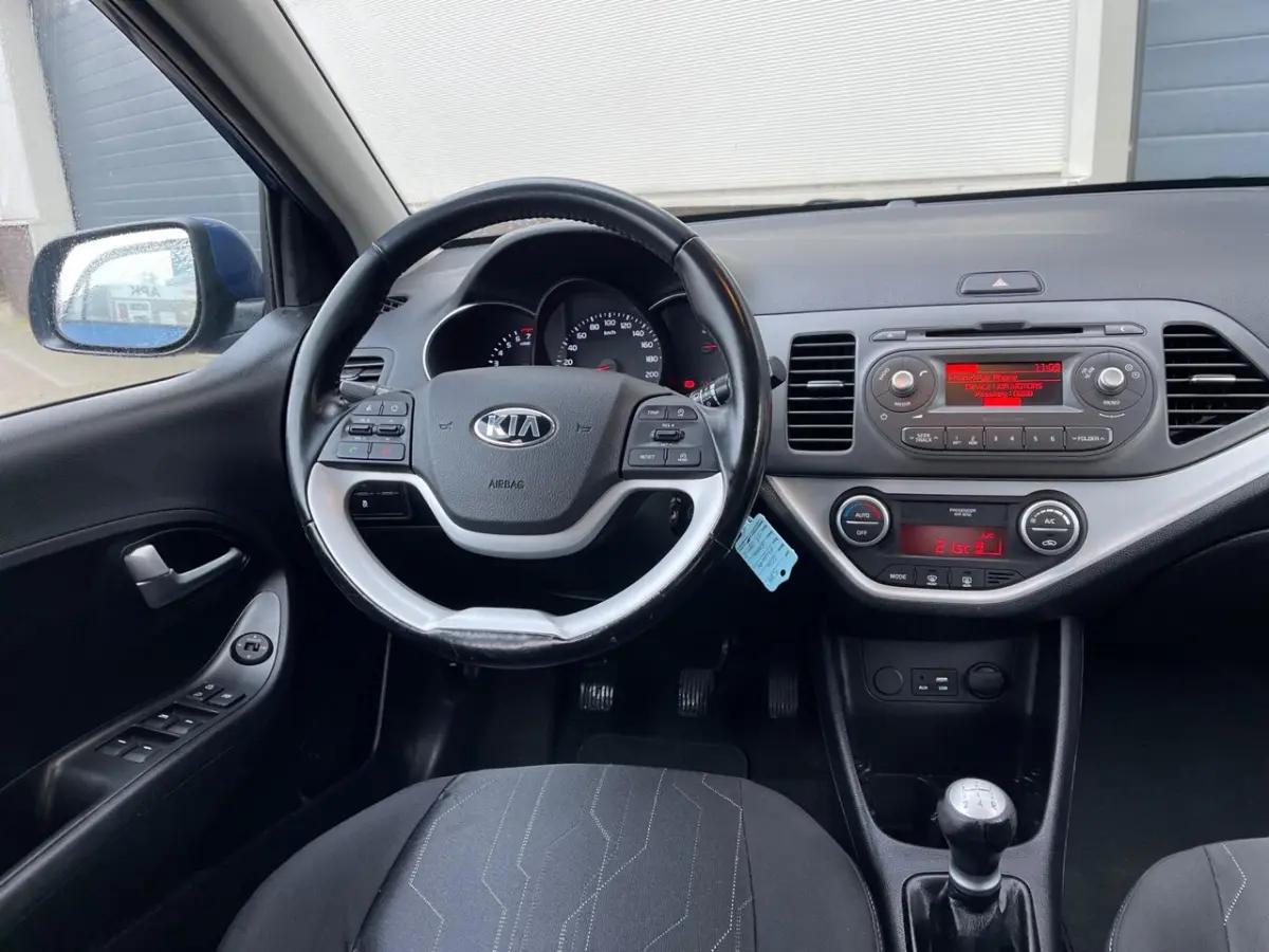 1.0 CVVT DynamicLine/Cruise-c/Climate-c/Dealer-onderhouden/Mooie auto/Bluetooth