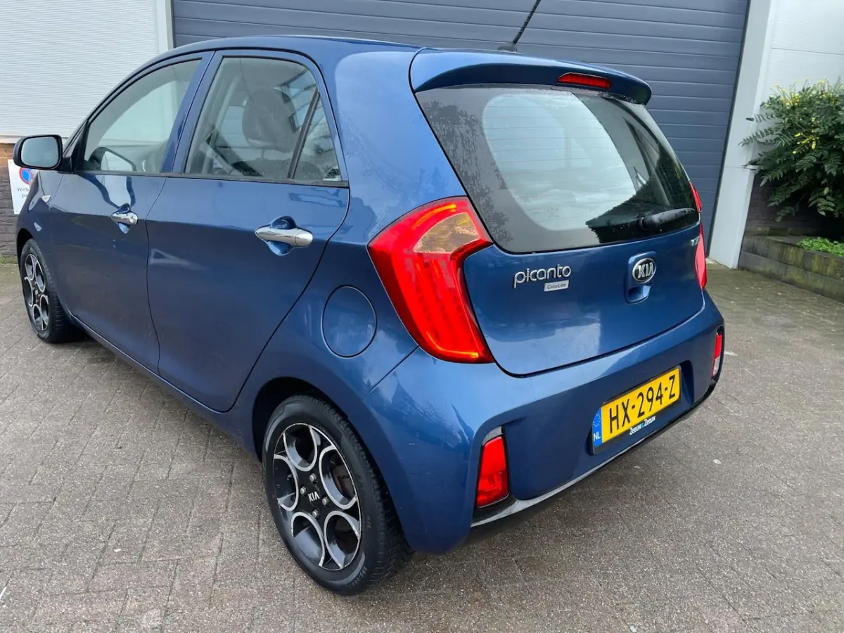 1.0 CVVT DynamicLine/Cruise-c/Climate-c/Dealer-onderhouden/Mooie auto/Bluetooth
