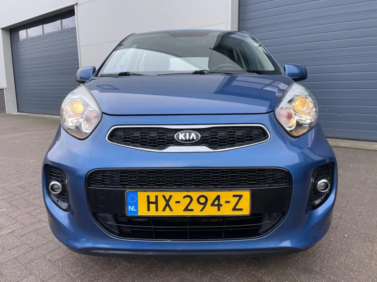 1.0 CVVT DynamicLine/Cruise-c/Climate-c/Dealer-onderhouden/Mooie auto/Bluetooth