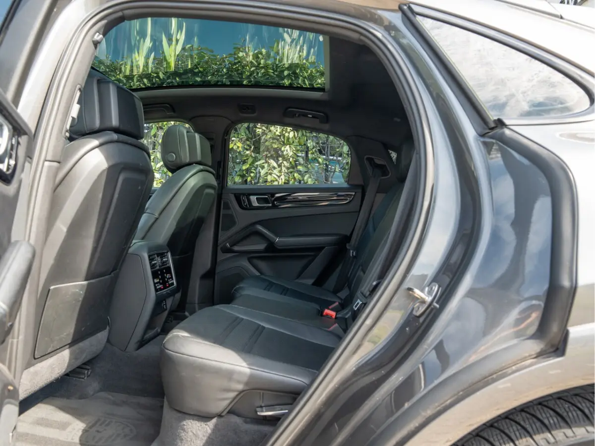 3.0 E-Hybrid | Sport Design | Bose