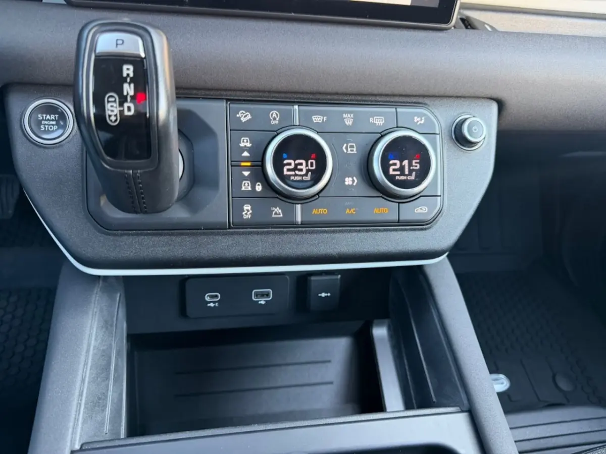 2.0 D240 SE
