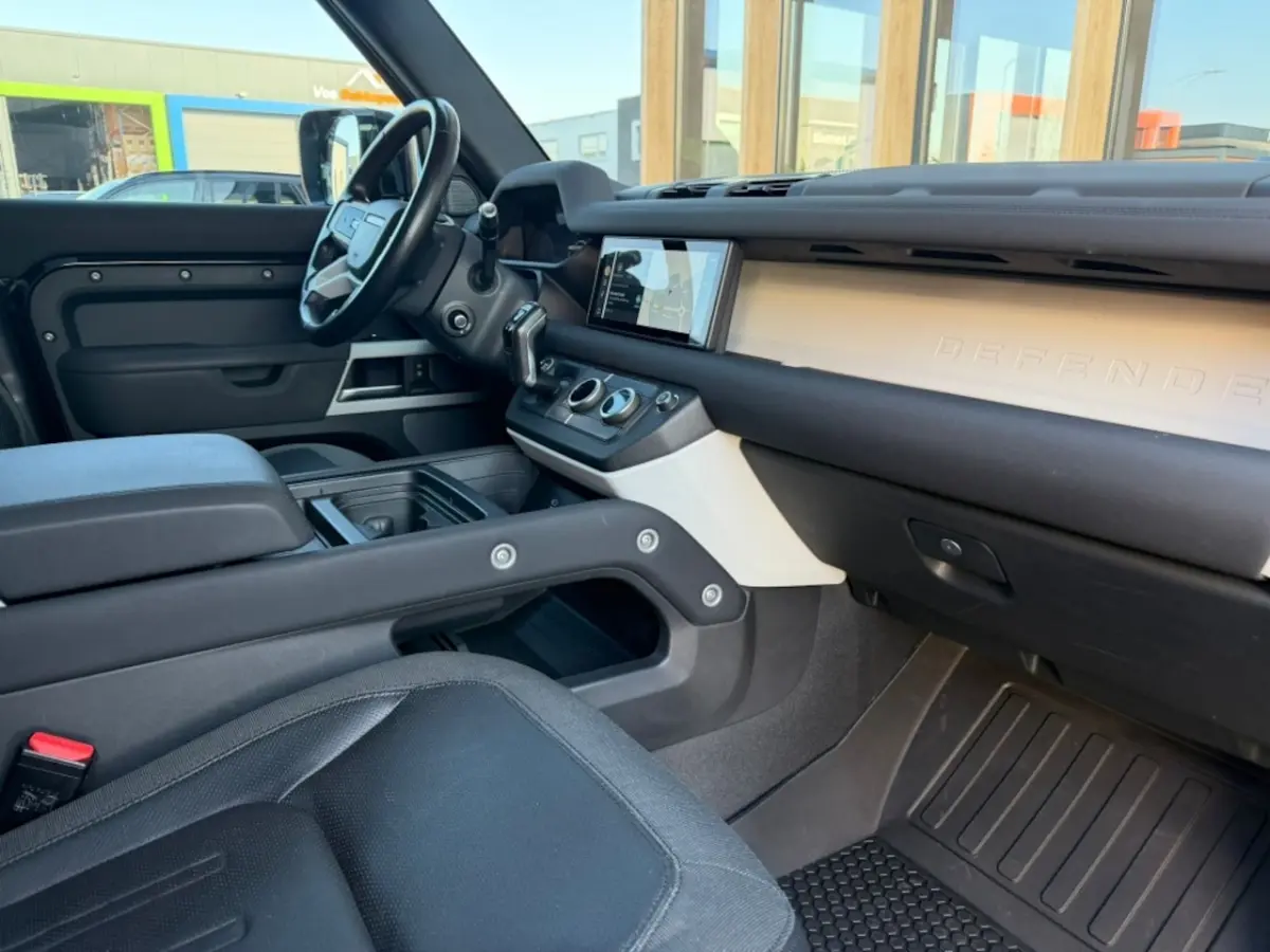2.0 D240 SE