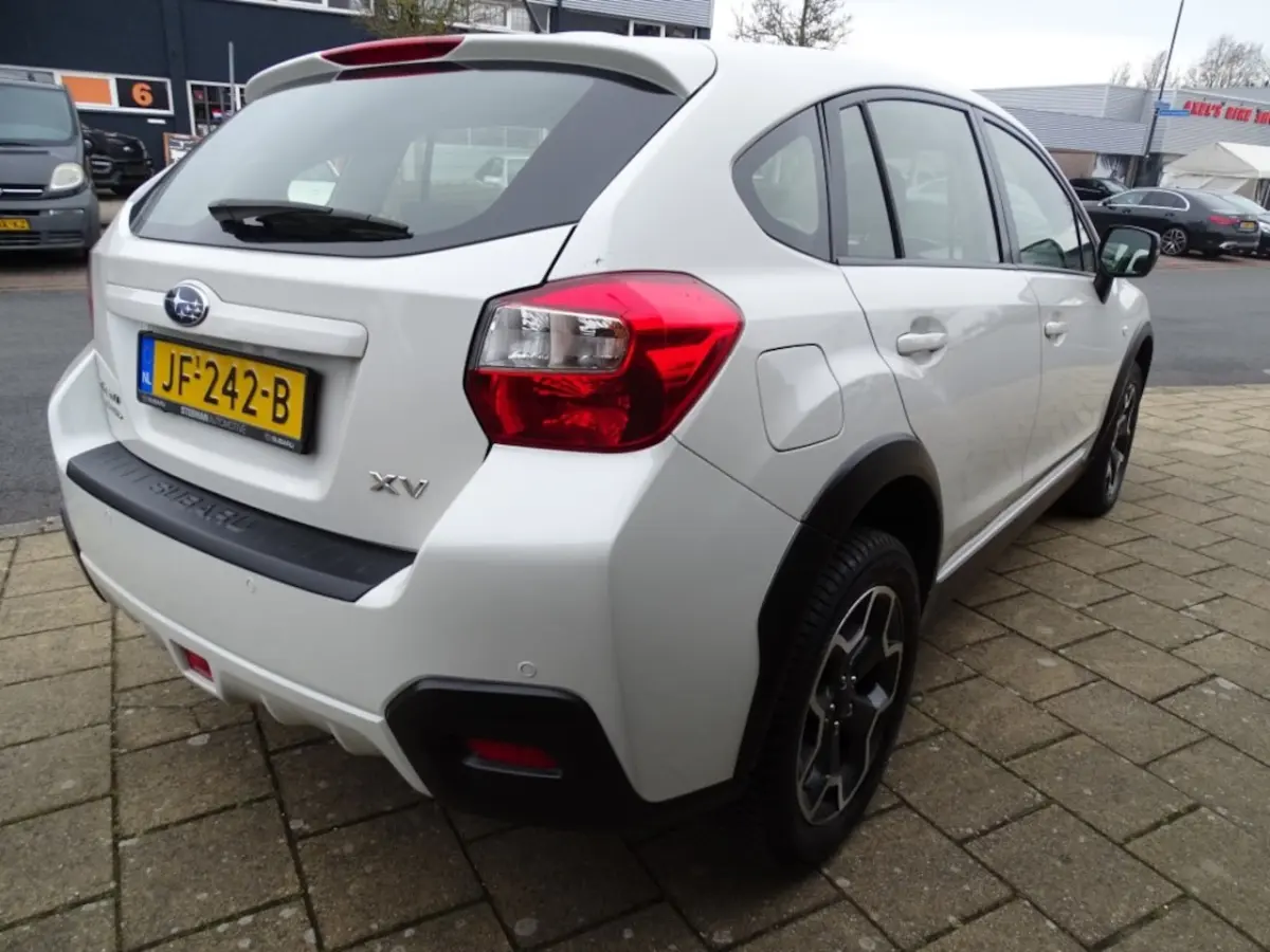 1.6I INTRO AWD-Automaat-Navi-Blth-Pdc-Clima-Cruise