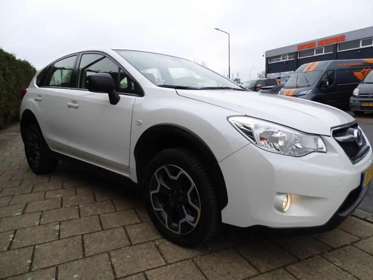 1.6I INTRO AWD-Automaat-Navi-Blth-Pdc-Clima-Cruise
