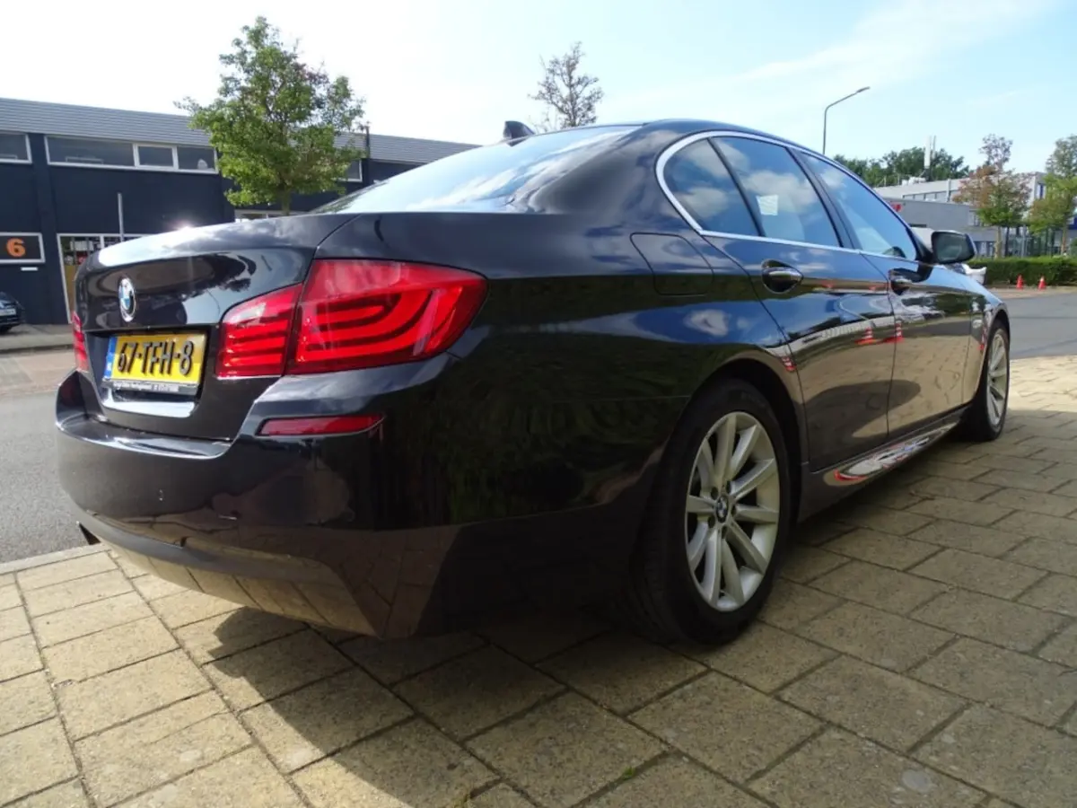 520I High ex. M-Pakket-Leer-Blth-Navi-Cruise-Pdc