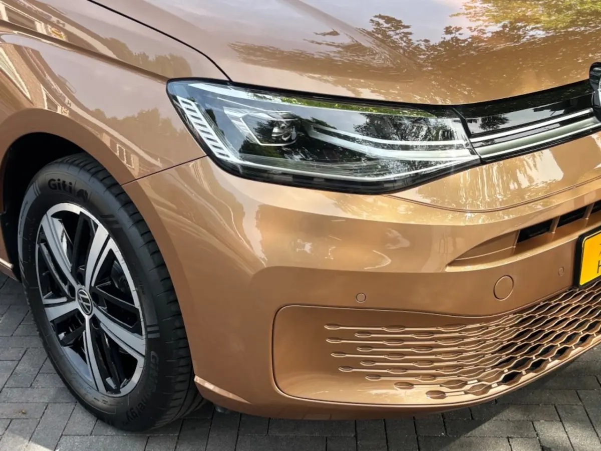 1.5 TSI 115pk DSG Style, ACC, Navi, Camera, LED