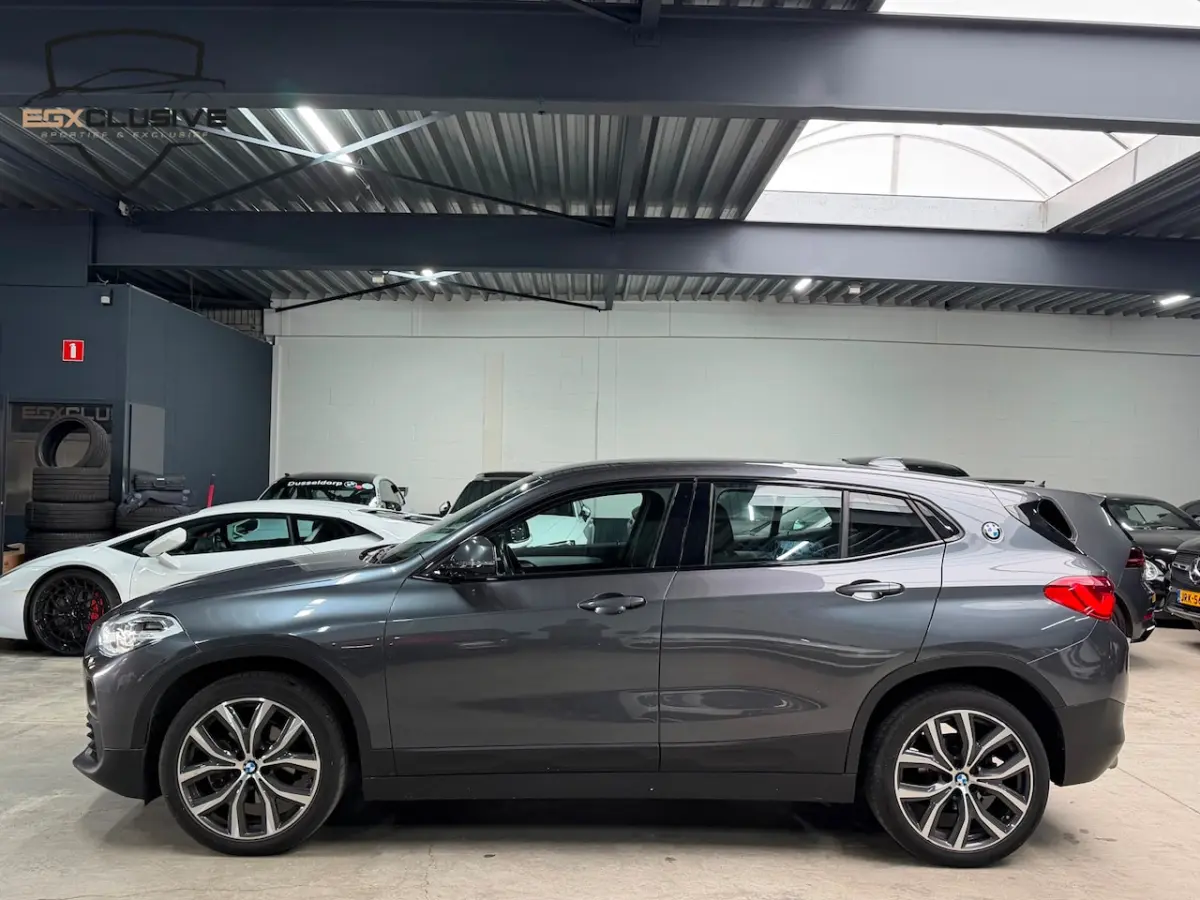 SDrive18i Executive PDC|CRUISE CONTROL|VIRTUAL|AUTOMAAT