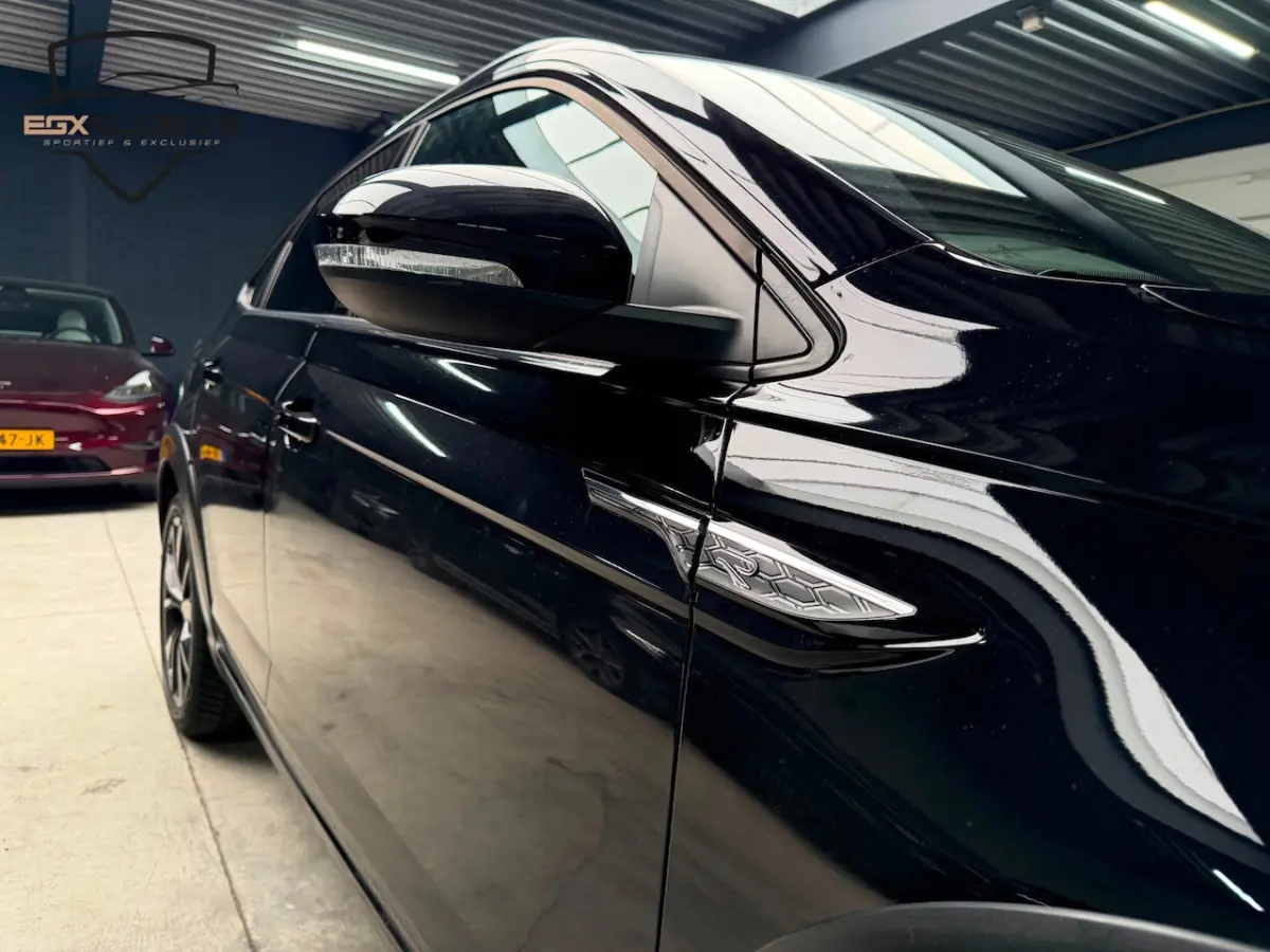1.0 TSI R-Line Business ACC/Blindspot/Camera
