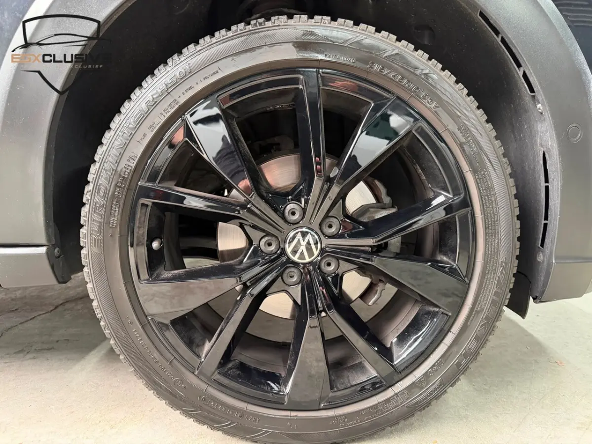 1.0 TSI R-Line Business ACC/Blindspot/Camera