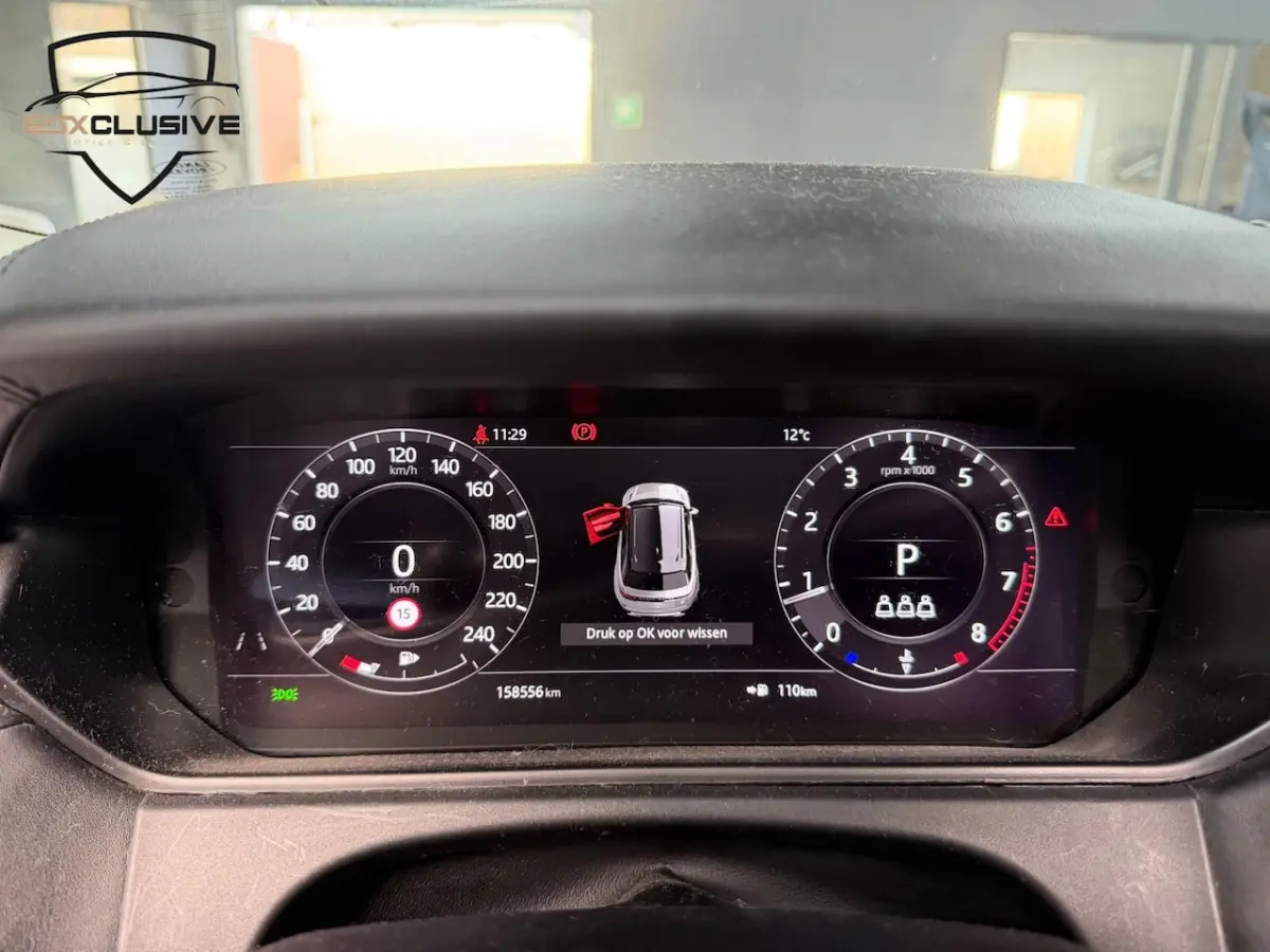 2.0 I4 Turbo AWD R-Dynamic SE Pano/Meridian