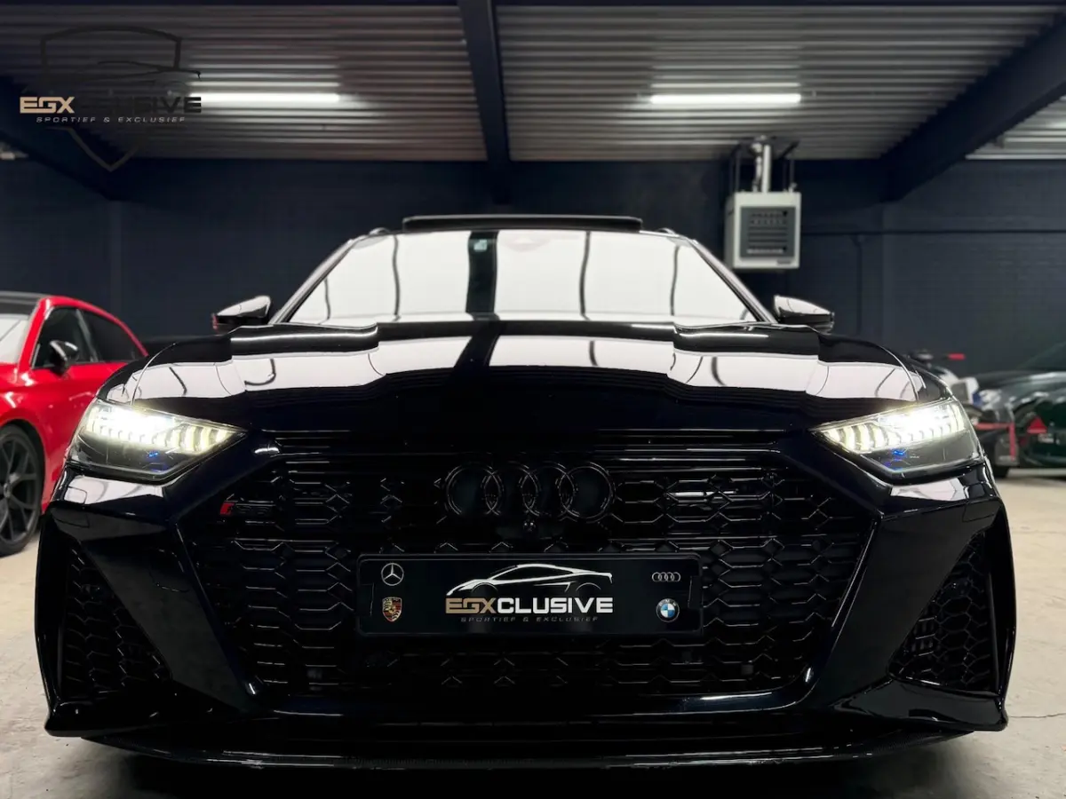 QUATTRO Zie beschrijving/Ceramic/Pano/Carbon/Alcantara/Akrapovic