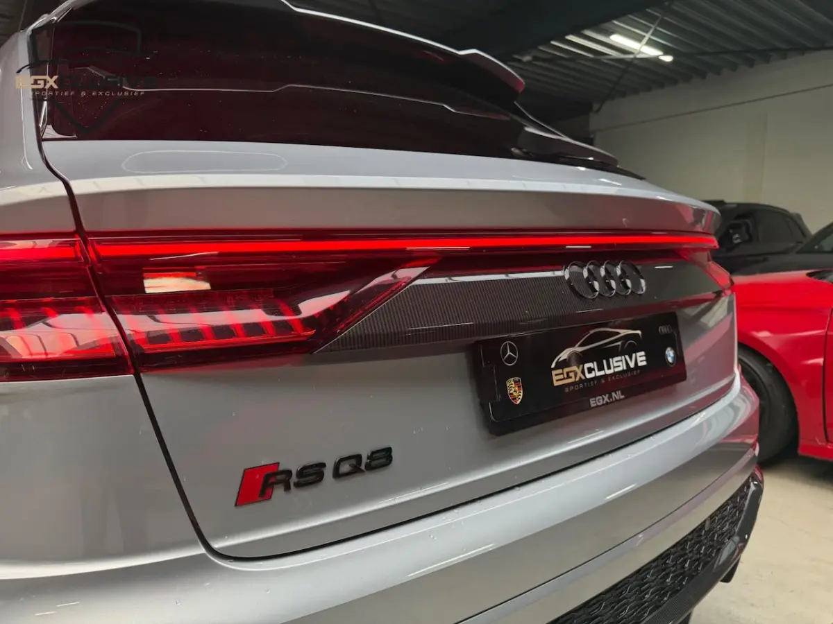 4.0 Quattro BTW/Carbon/Ceramic/Alcantara/Blindspot