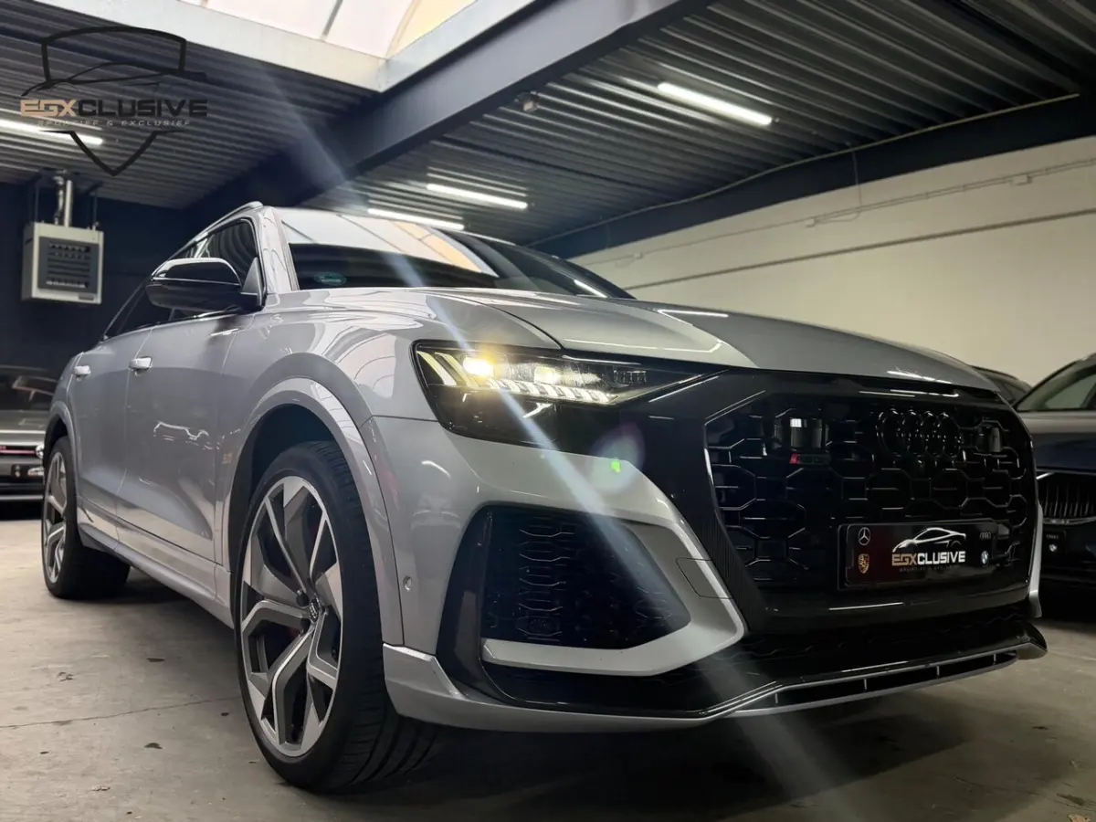 4.0 Quattro BTW/Carbon/Ceramic/Alcantara/Blindspot