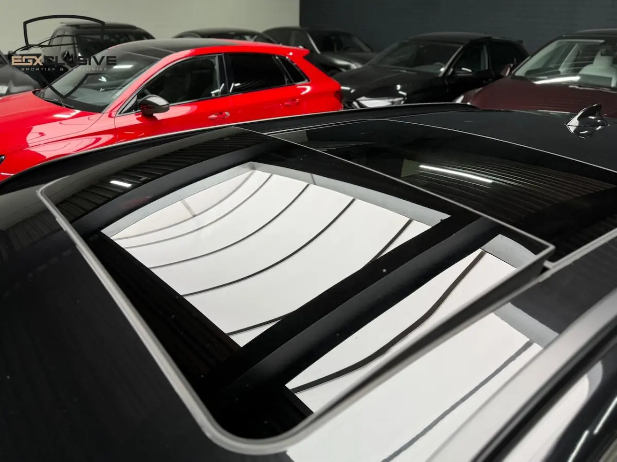 318i M Sport Pano/Virtual/M Pakket