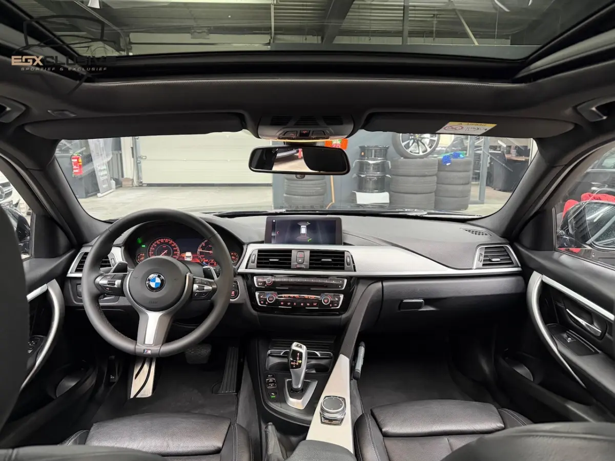 318i M Sport Pano/Virtual/M Pakket