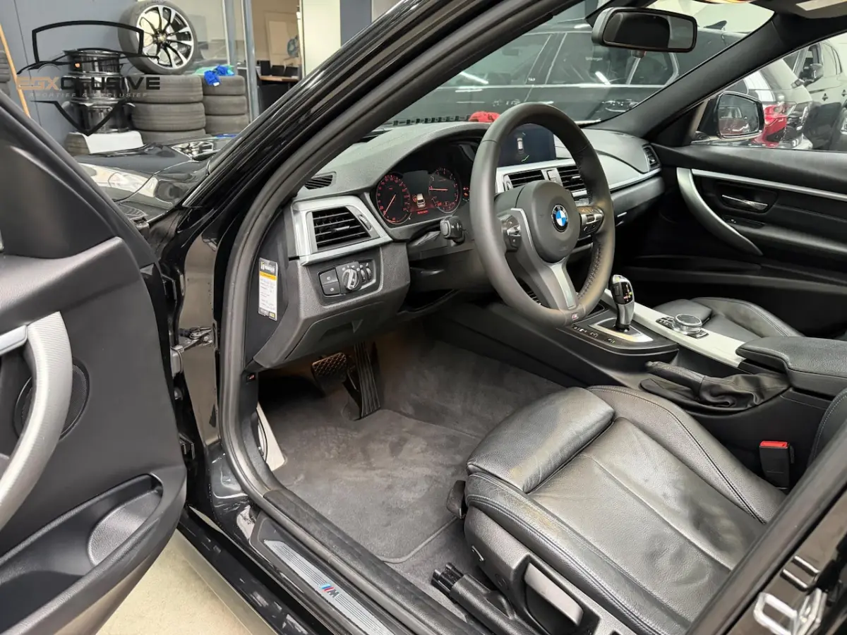 318i M Sport Pano/Virtual/M Pakket
