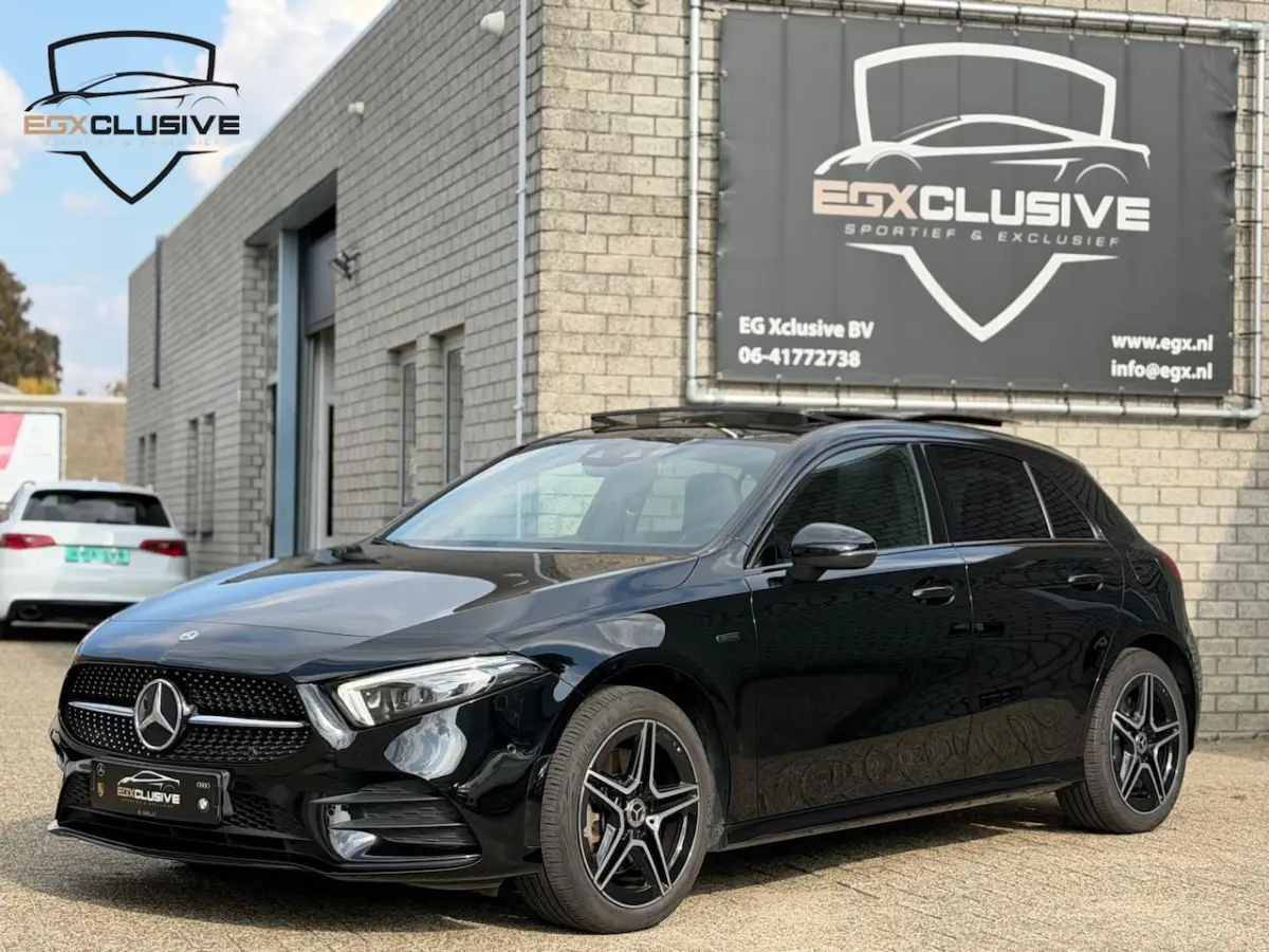 250 e AMG/Pano/MBUX