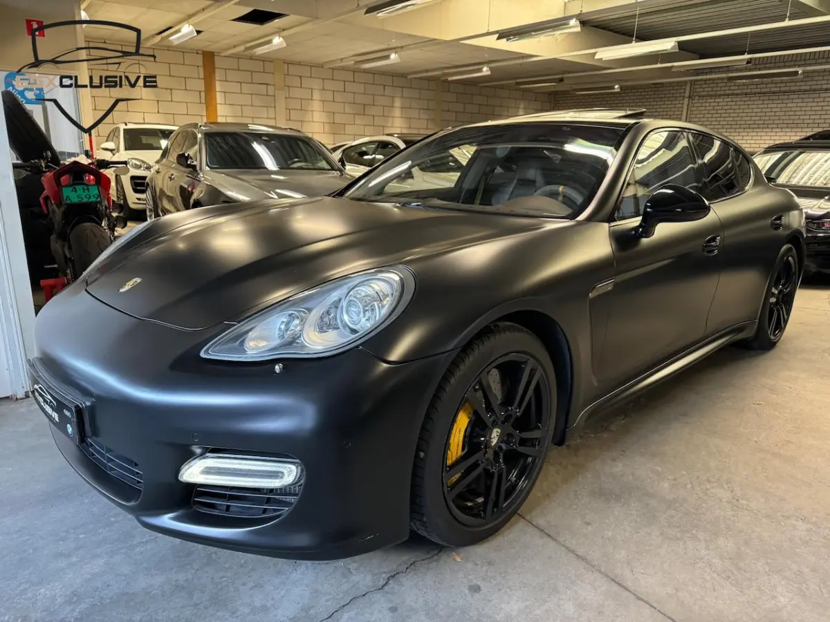 4.8 Turbo S Ceramic/Burmester/Chrono 551PK/Alcantara
