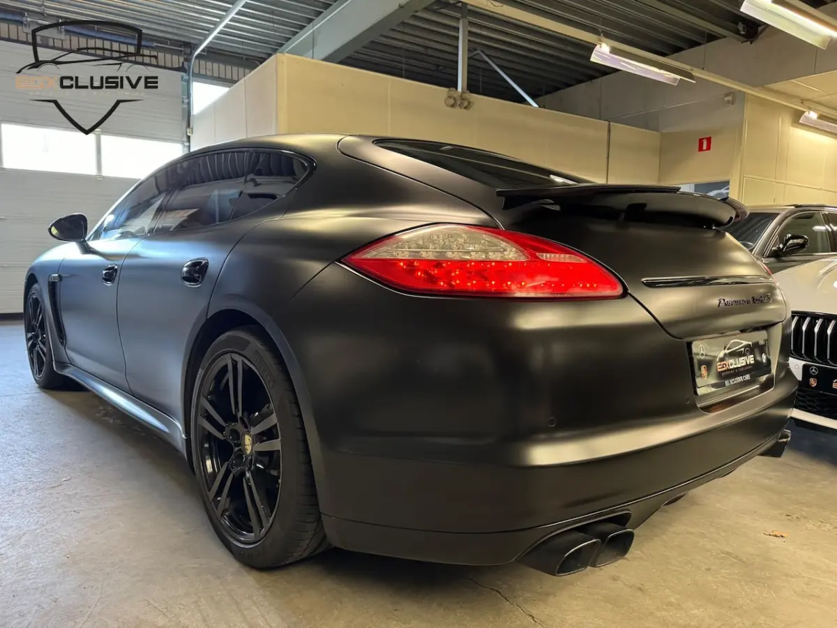 4.8 Turbo S Ceramic/Burmester/Chrono 551PK/Alcantara