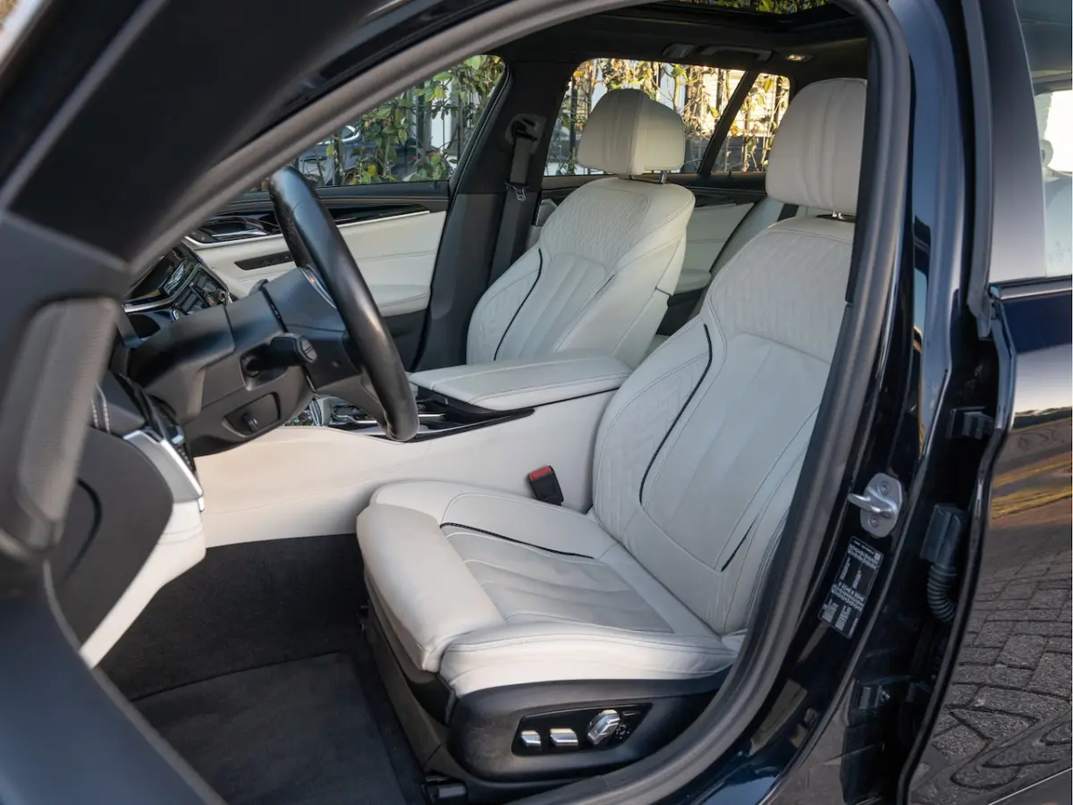 530i xDrive High Executive Edition